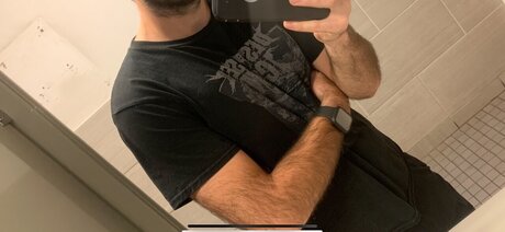 Foto desnuda filtrada de OnlyFans de Doubled