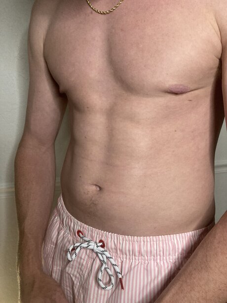 Foto desnuda filtrada de OnlyFans de Bobby