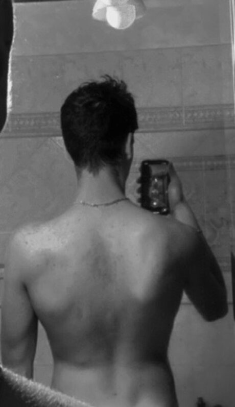 Foto desnuda filtrada de OnlyFans de Andrea