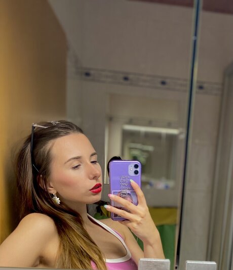 Foto desnuda filtrada de OnlyFans de Anni