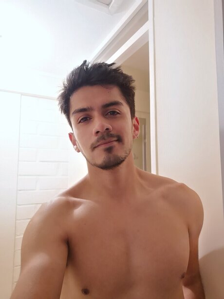 Foto desnuda filtrada de OnlyFans de Kiliansenderos