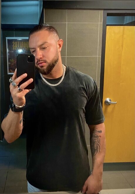 Foto desnuda filtrada de OnlyFans de Mv