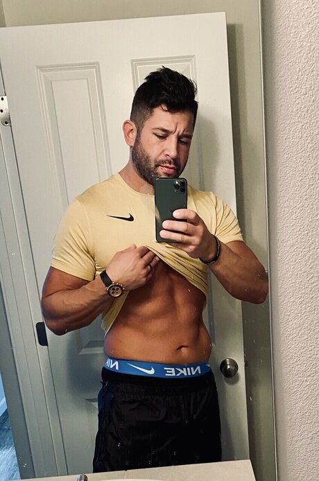 Foto desnuda filtrada de OnlyFans de Hollywoodfitness Ampampgear