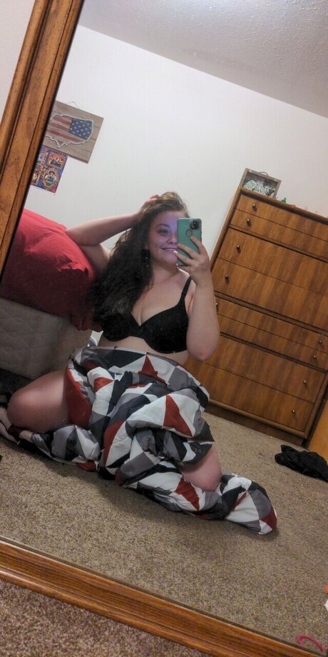 Foto desnuda filtrada de OnlyFans de Callie 
