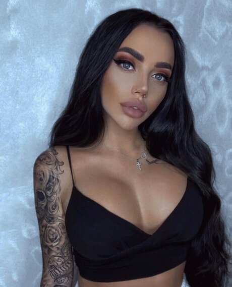 Foto desnuda filtrada de OnlyFans de Moon