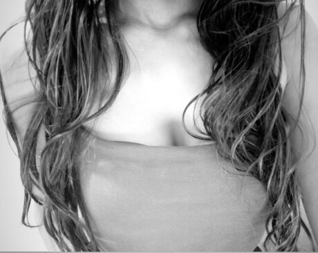 Foto desnuda filtrada de OnlyFans de Eryn Zarch