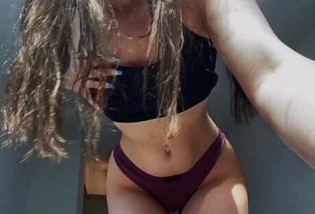 Foto desnuda filtrada de OnlyFans de Riley