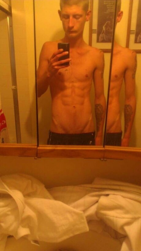 Foto desnuda filtrada de OnlyFans de Smigle