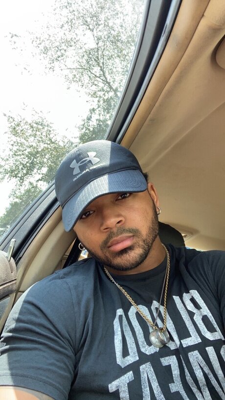 Foto desnuda filtrada de OnlyFans de Aaron Clark