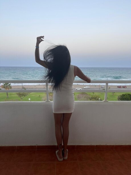 Foto desnuda filtrada de OnlyFans de Arya