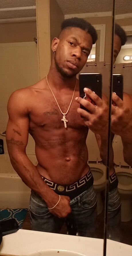 Foto desnuda filtrada de OnlyFans de Quai Fuego