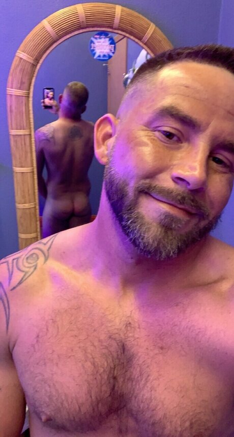 Foto desnuda filtrada de OnlyFans de Daddy