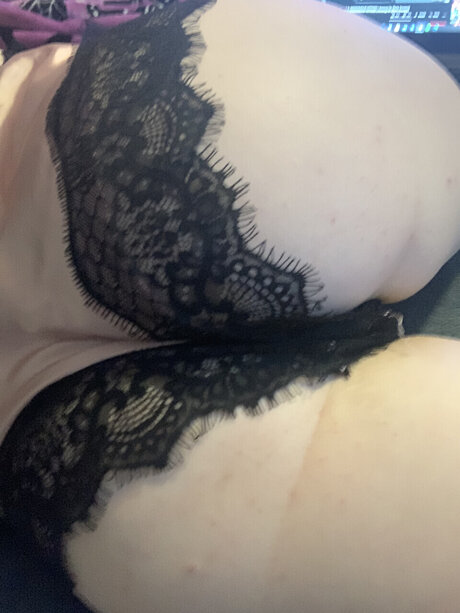 Foto desnuda filtrada de OnlyFans de Rebecca Johnson