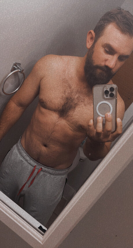 Foto desnuda filtrada de OnlyFans de Niko