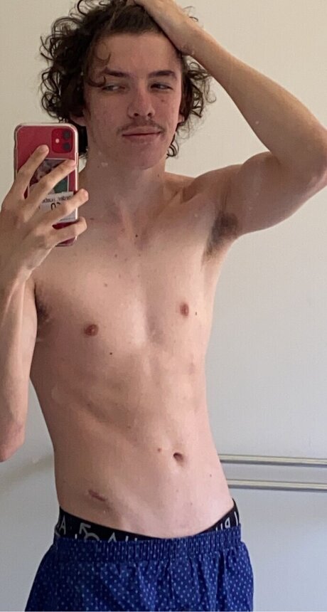 Foto desnuda filtrada de OnlyFans de Percy Plague