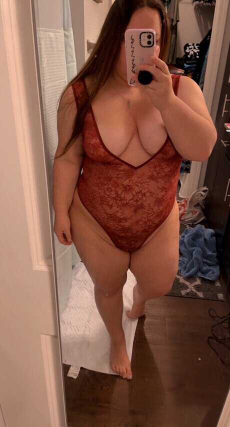 Foto desnuda filtrada de OnlyFans de Carson
