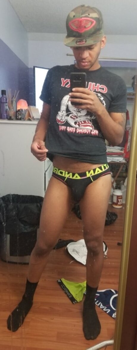 Foto desnuda filtrada de OnlyFans de Hesononlyfans