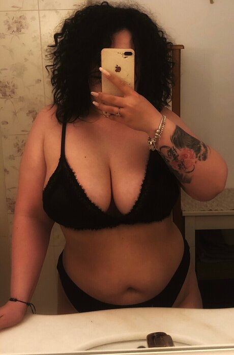 Foto desnuda filtrada de OnlyFans de Chloebabyy7