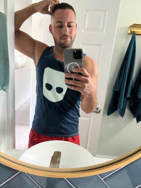 Foto desnuda filtrada de OnlyFans de Troy Bensonx