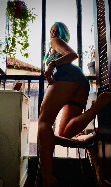 Foto desnuda filtrada de OnlyFans de Feather Fairy