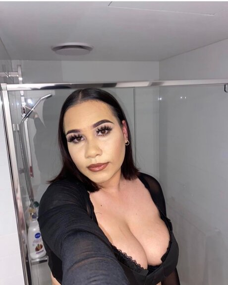 Foto desnuda filtrada de OnlyFans de Shykinea