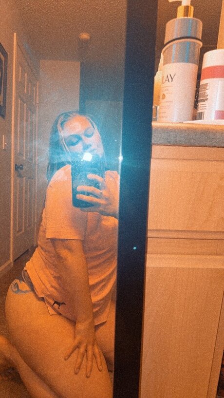 Foto desnuda filtrada de OnlyFans de Syd
