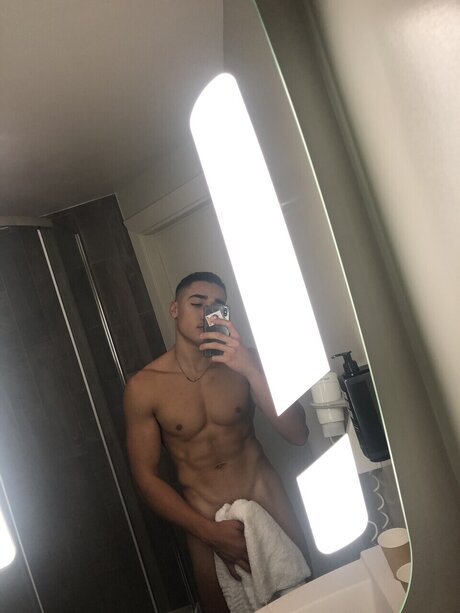 Foto desnuda filtrada de OnlyFans de U65520386