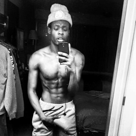 Foto desnuda filtrada de OnlyFans de Valentino