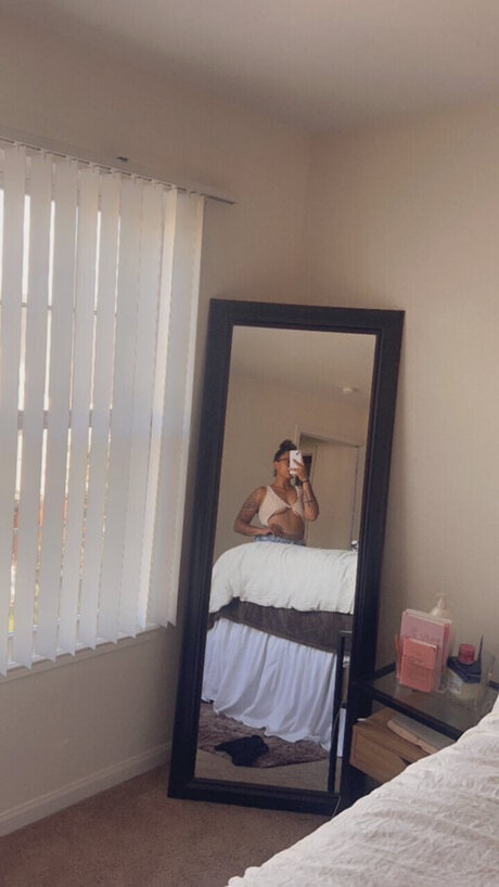 Khloe
