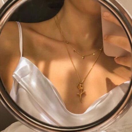 Foto desnuda filtrada de OnlyFans de Lizzie