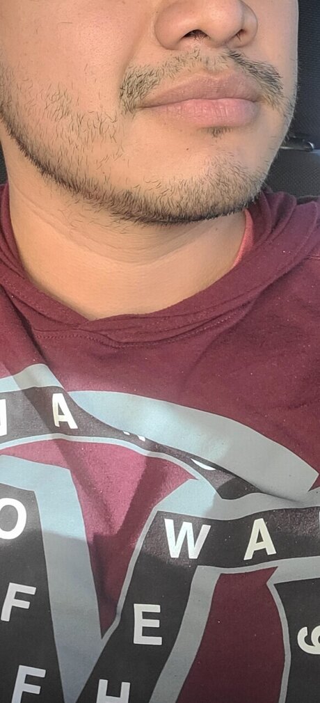 Foto desnuda filtrada de OnlyFans de Papi Chulo