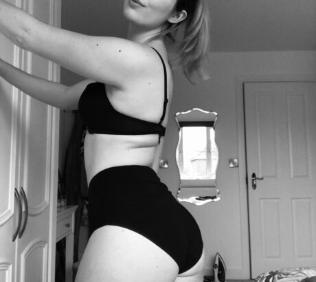 Foto desnuda filtrada de OnlyFans de Chloe
