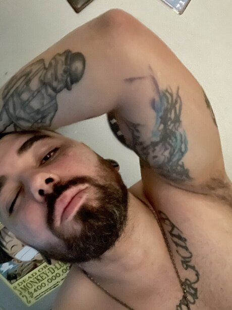 Foto desnuda filtrada de OnlyFans de Salem D