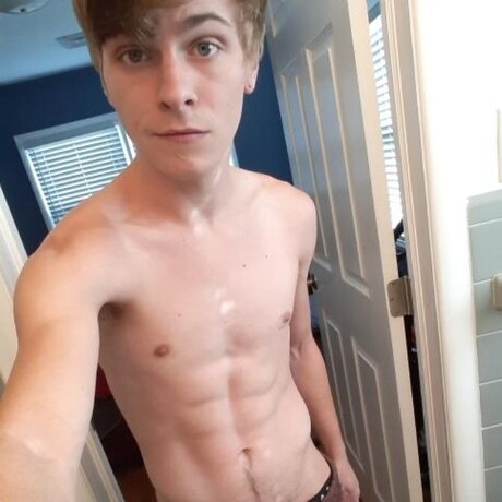 Foto desnuda filtrada de OnlyFans de Zack
