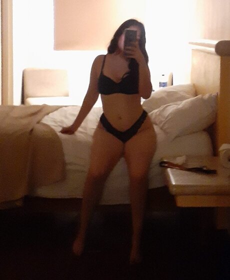 Foto desnuda filtrada de OnlyFans de Melanie Panik