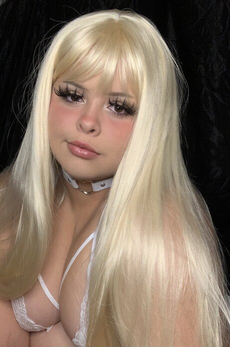 Foto desnuda filtrada de OnlyFans de Holly Brooks