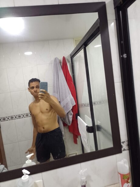Foto desnuda filtrada de OnlyFans de Alistar Loveless