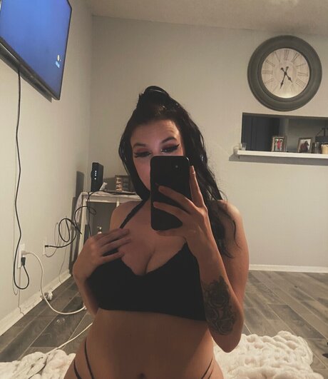 Foto desnuda filtrada de OnlyFans de Dallas