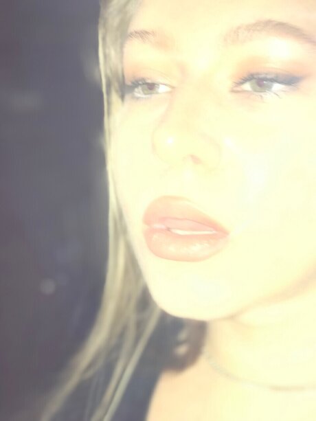 Foto desnuda filtrada de OnlyFans de Di