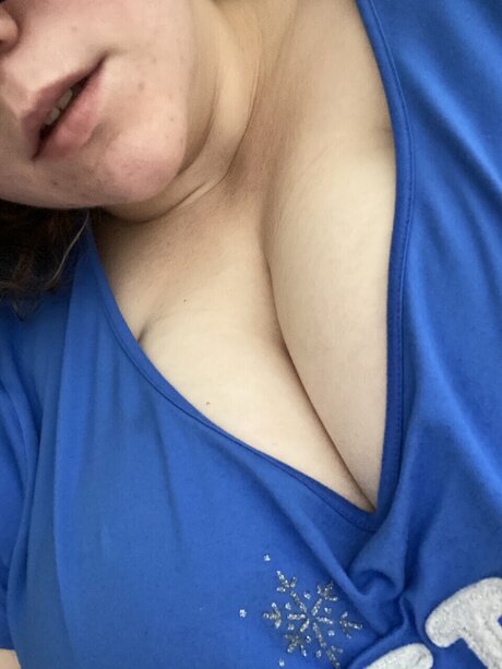 Foto desnuda filtrada de OnlyFans de Kartika