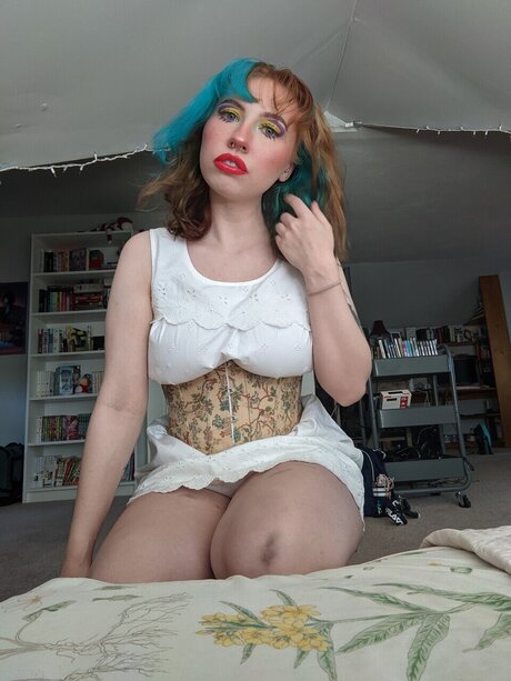 Foto desnuda filtrada de OnlyFans de Lemon Honey