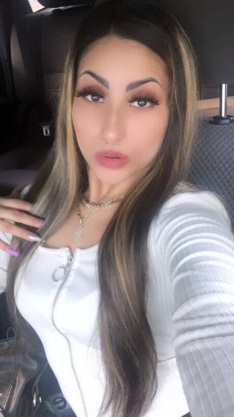 Foto desnuda filtrada de OnlyFans de Khloe Cruz