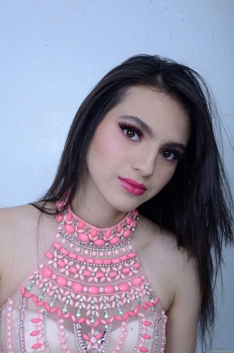 Foto desnuda filtrada de OnlyFans de Valentina Querubin