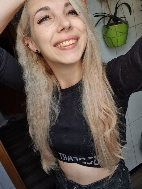 Foto desnuda filtrada de OnlyFans de Elina