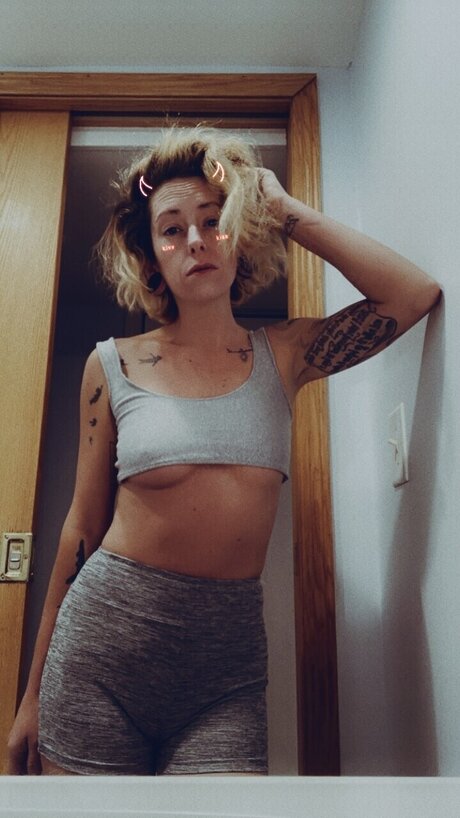 Foto desnuda filtrada de OnlyFans de Beth Betherson