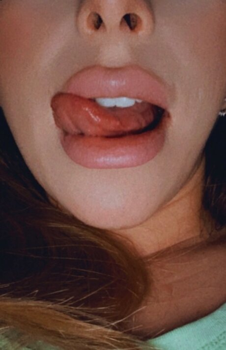 Foto desnuda filtrada de OnlyFans de Vivian