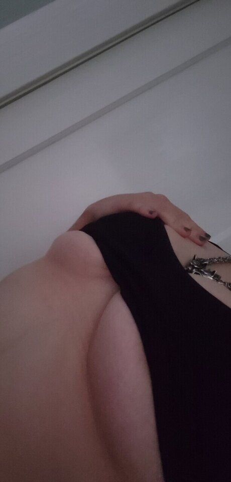 Foto desnuda filtrada de OnlyFans de Alyssa Eiss
