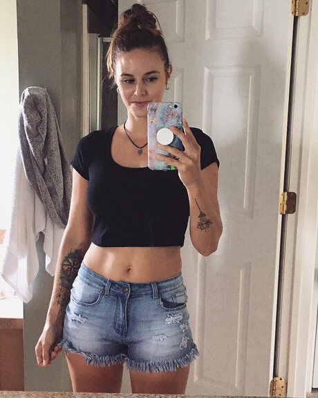 Foto desnuda filtrada de OnlyFans de Laurel