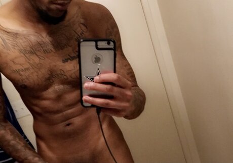 Foto desnuda filtrada de OnlyFans de Stretch