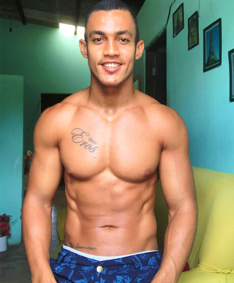 Foto desnuda filtrada de OnlyFans de Jhon Ramos 2